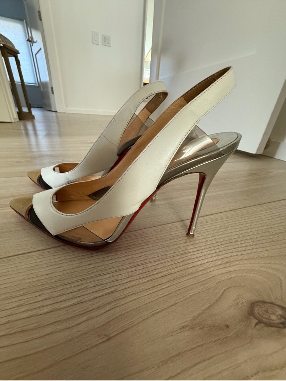 Christian Louboutin air chance cutout Stiletto Heels Size 38 (7.5) - Picture 1 of 4